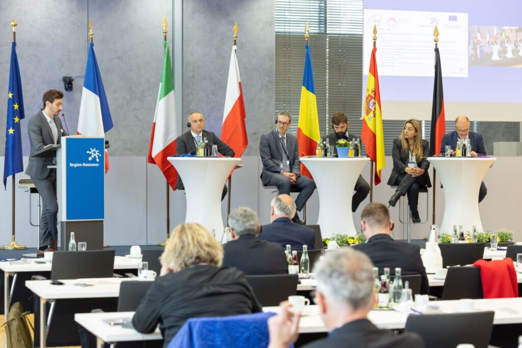 CEPLI : Conférence politique 2025